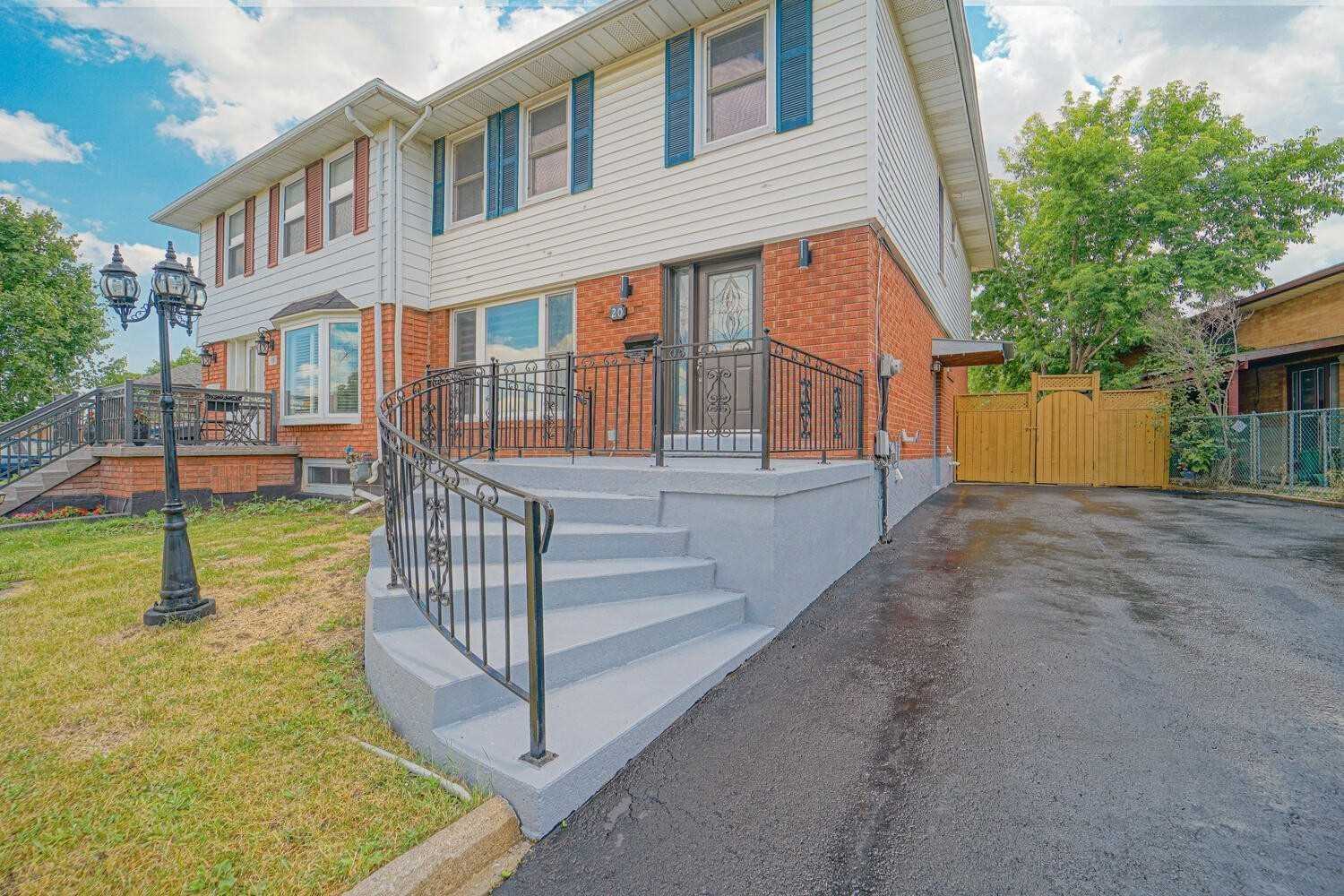 20 Ardglen Dr #Main Property Photo 1