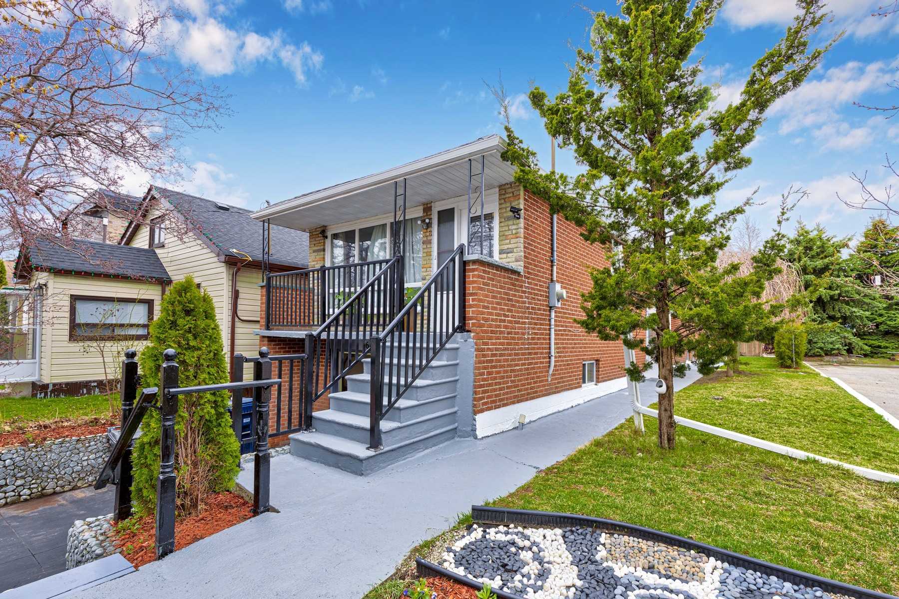 68 Thirtieth St Property Photo 1