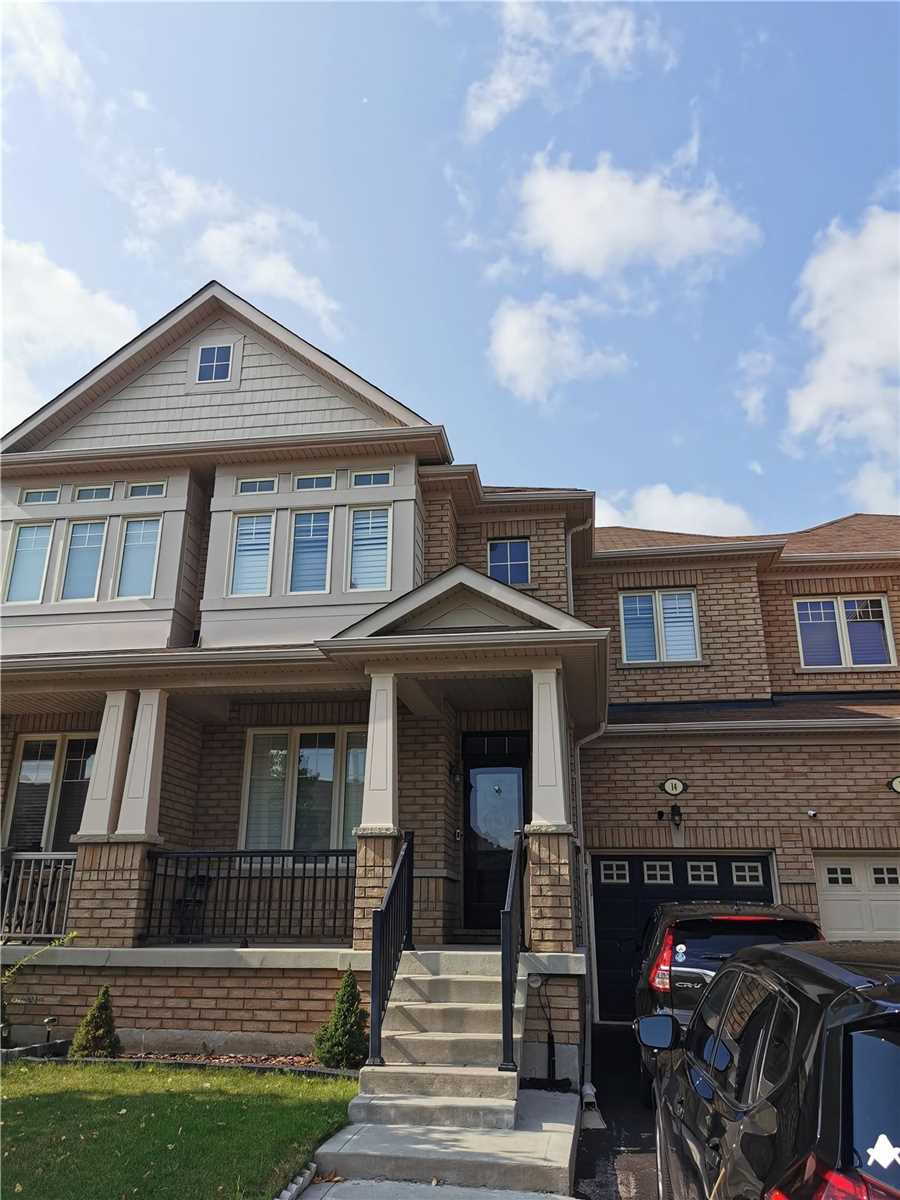 14 Merrickville Way Property Photo 1