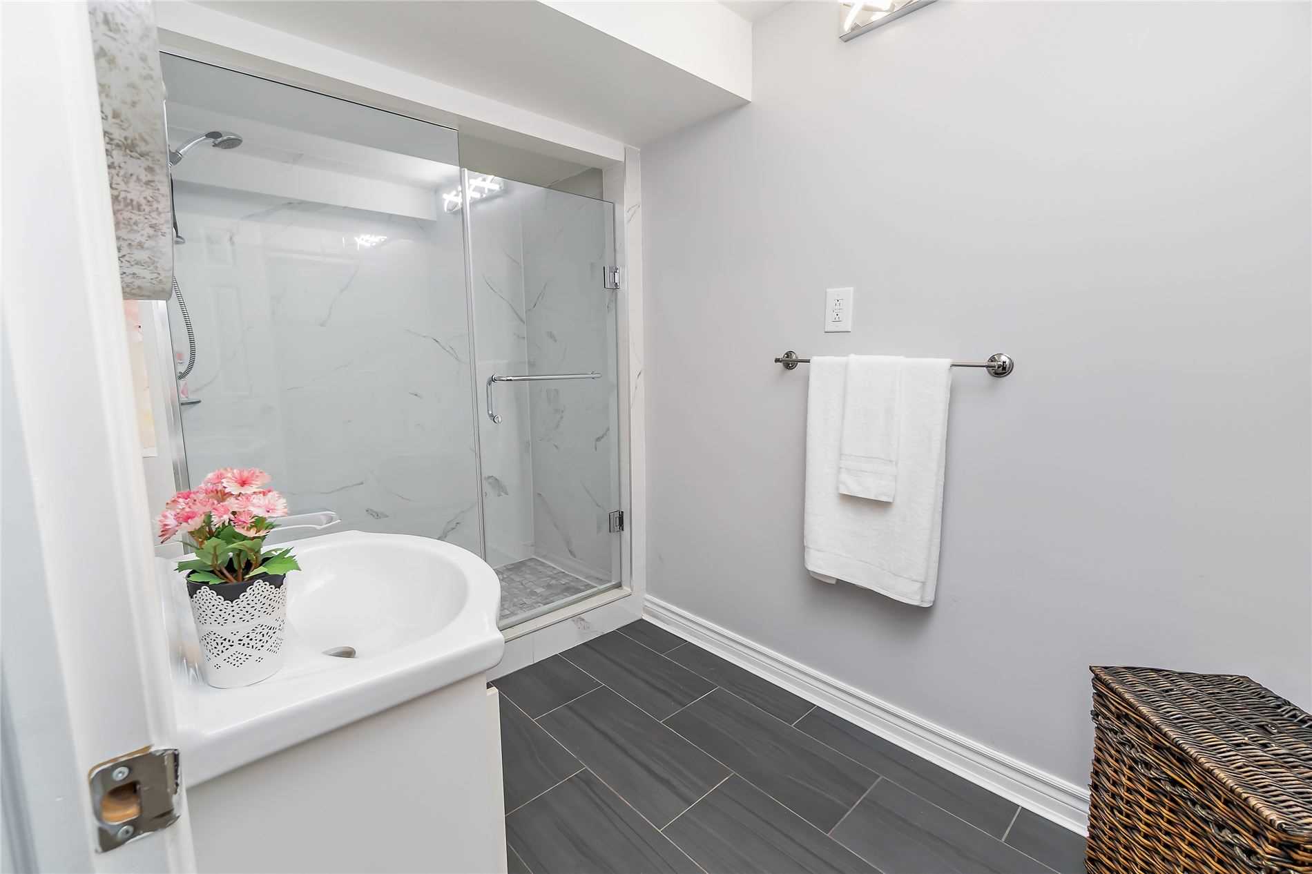 64 Milfoil St Property Photo 21