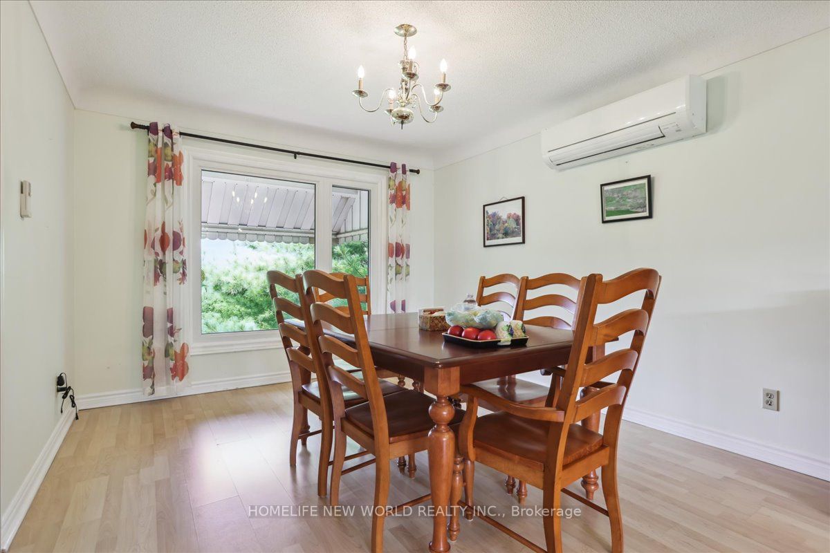 2040 Bronte Rd Property Photo 14