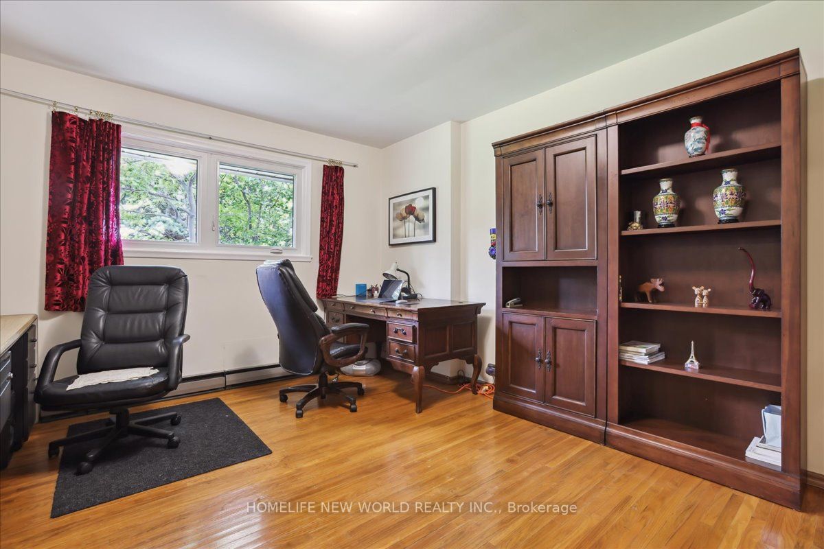 2040 Bronte Rd Property Photo 27