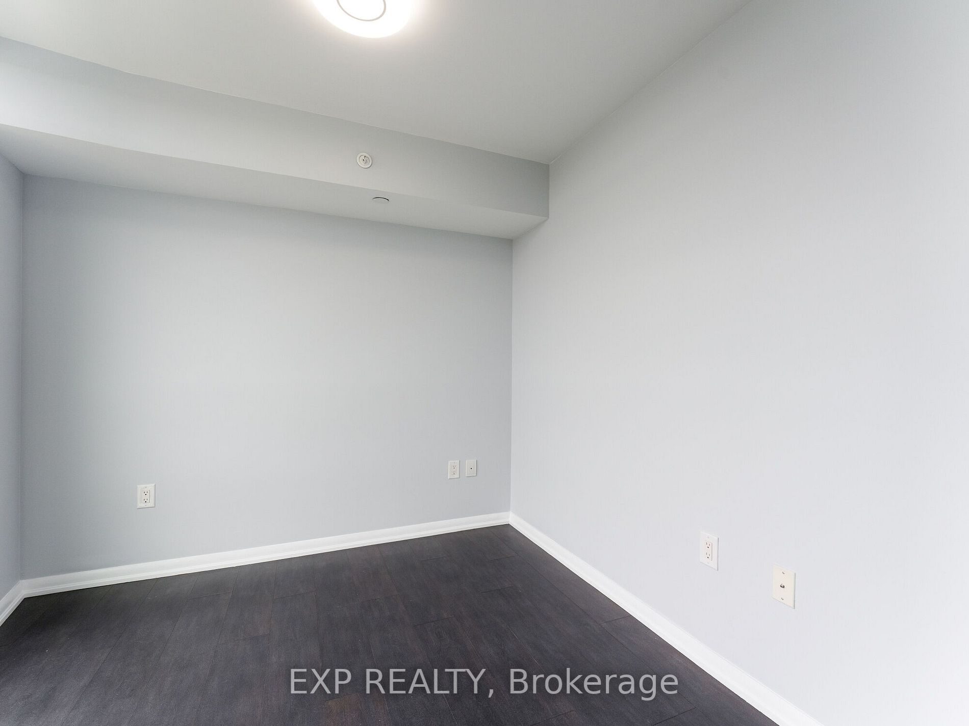 800 W Lawrence Ave #1214 Property Photo 23