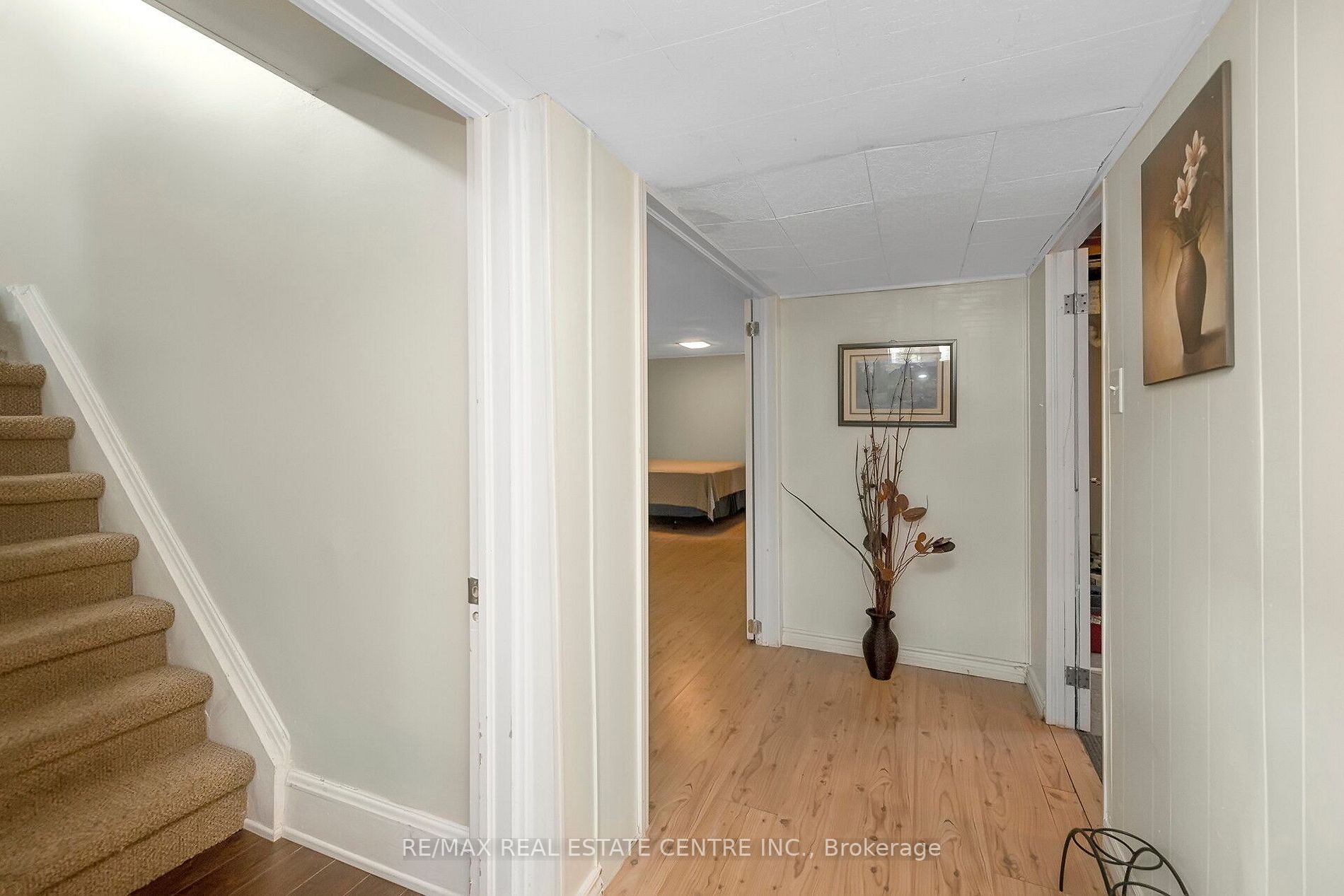 128 Prince Charles Dr Property Photo 25