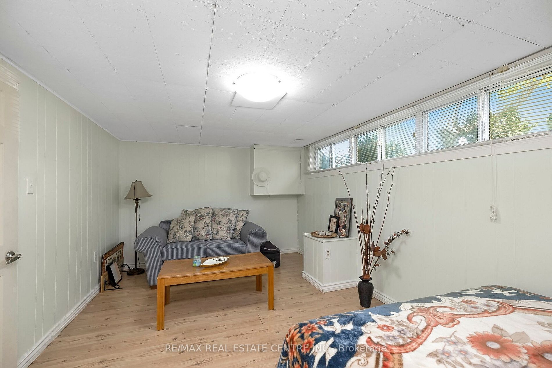 128 Prince Charles Dr Property Photo 33