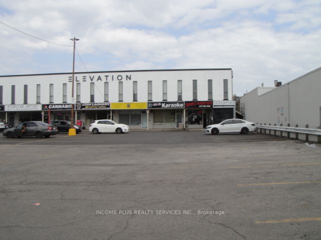 819 Runnymede Rd E Property Photo 1