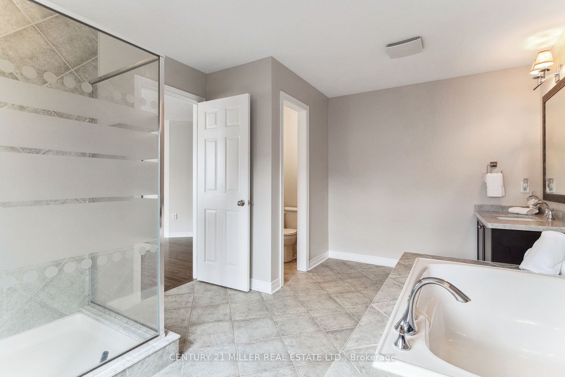 3259 Skipton Ln Property Photo 21
