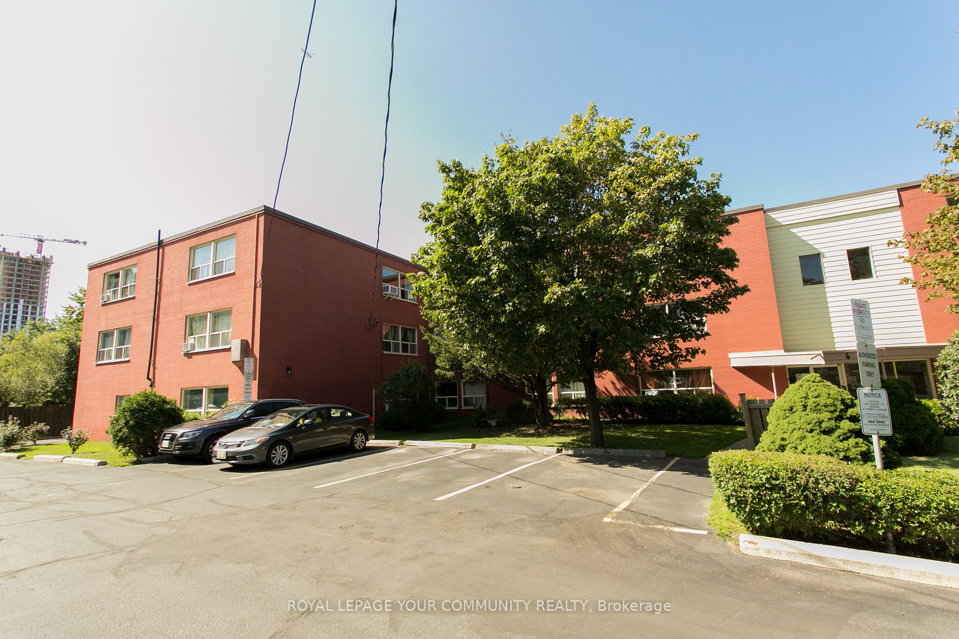 6 Hartham Pl Property Photo 9