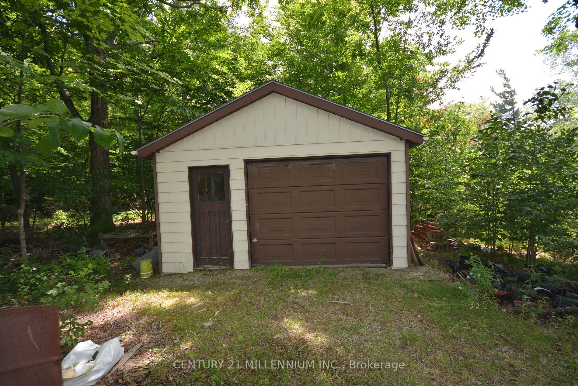 1036 Burnhamthorpe Rd W Property Photo 7