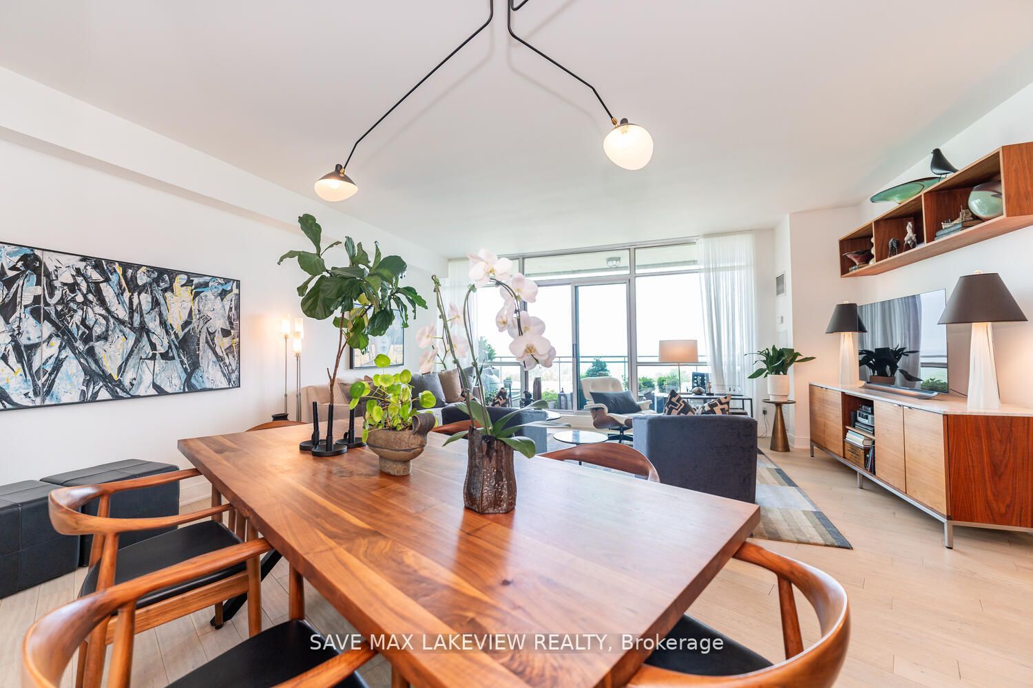 5 Marine Parade Dr Property Photo 18
