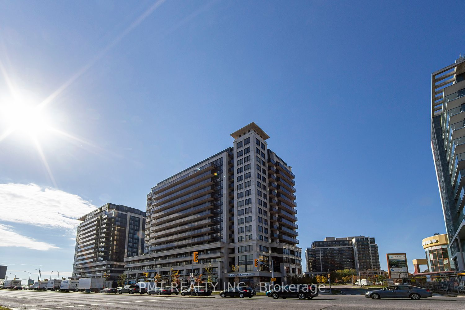 1 De Boers Dr 19 Property Photo 30