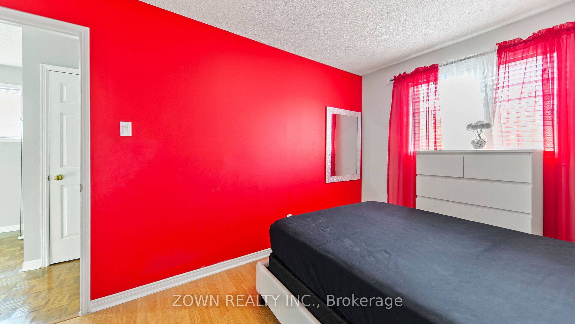 5375 Richborough Dr Property Photo 25