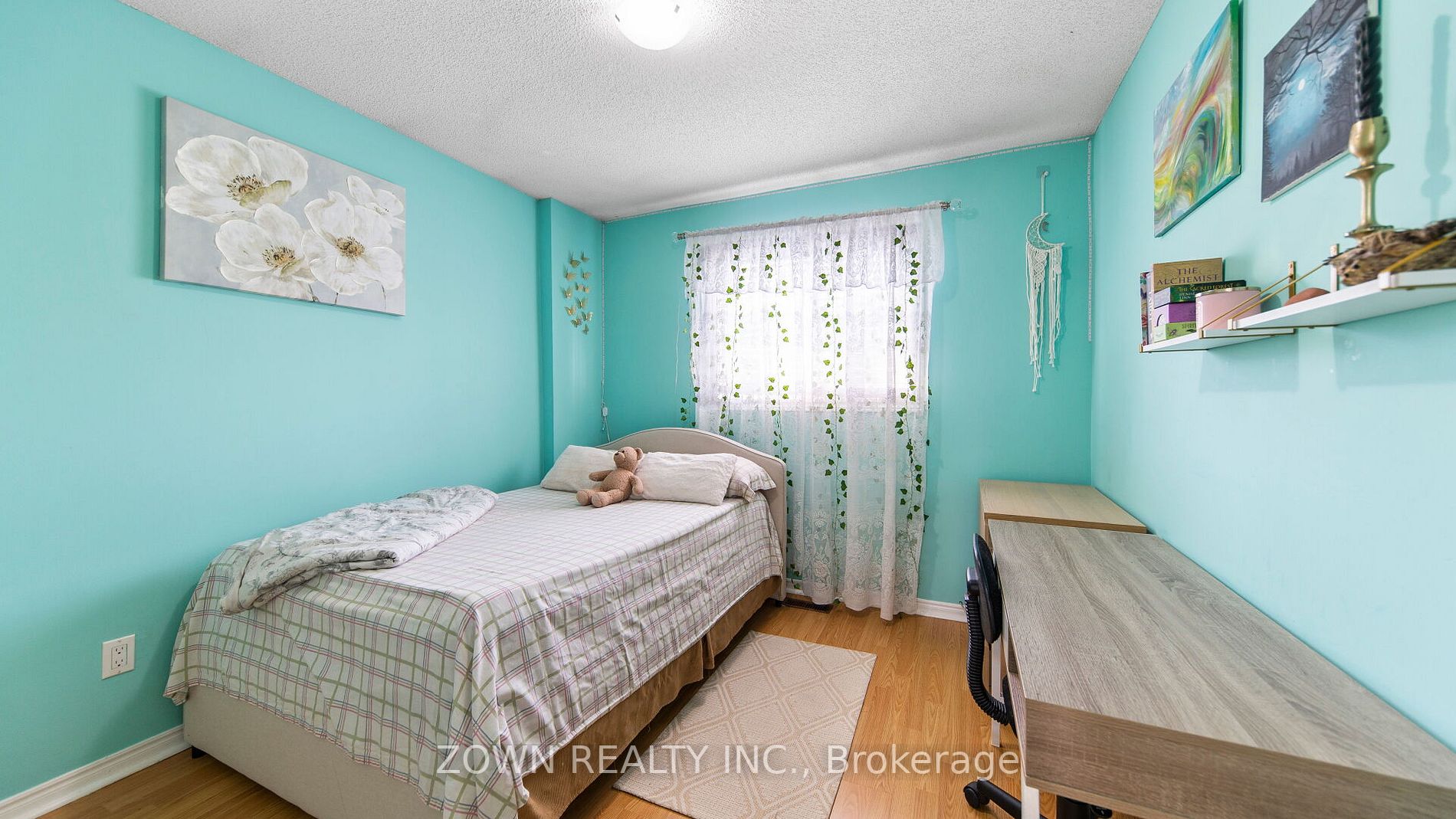 5375 Richborough Dr Property Photo 27