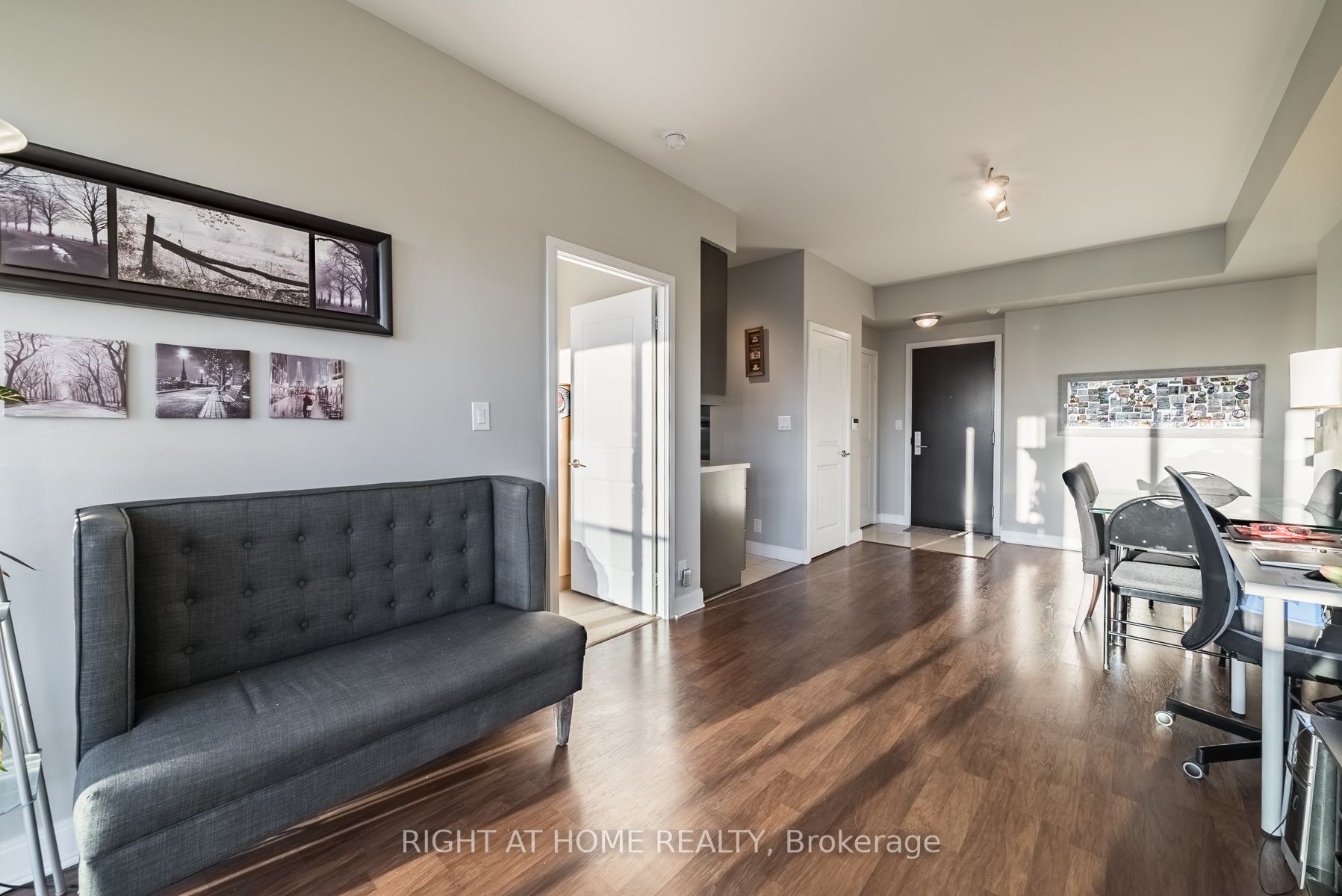 60 Absolute Ave 4 Property Photo 8