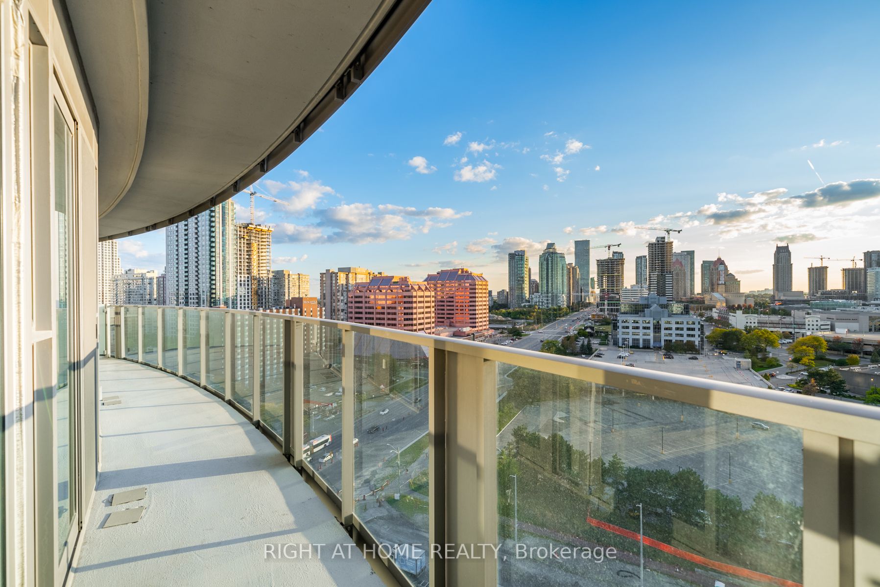 60 Absolute Ave 4 Property Photo 10