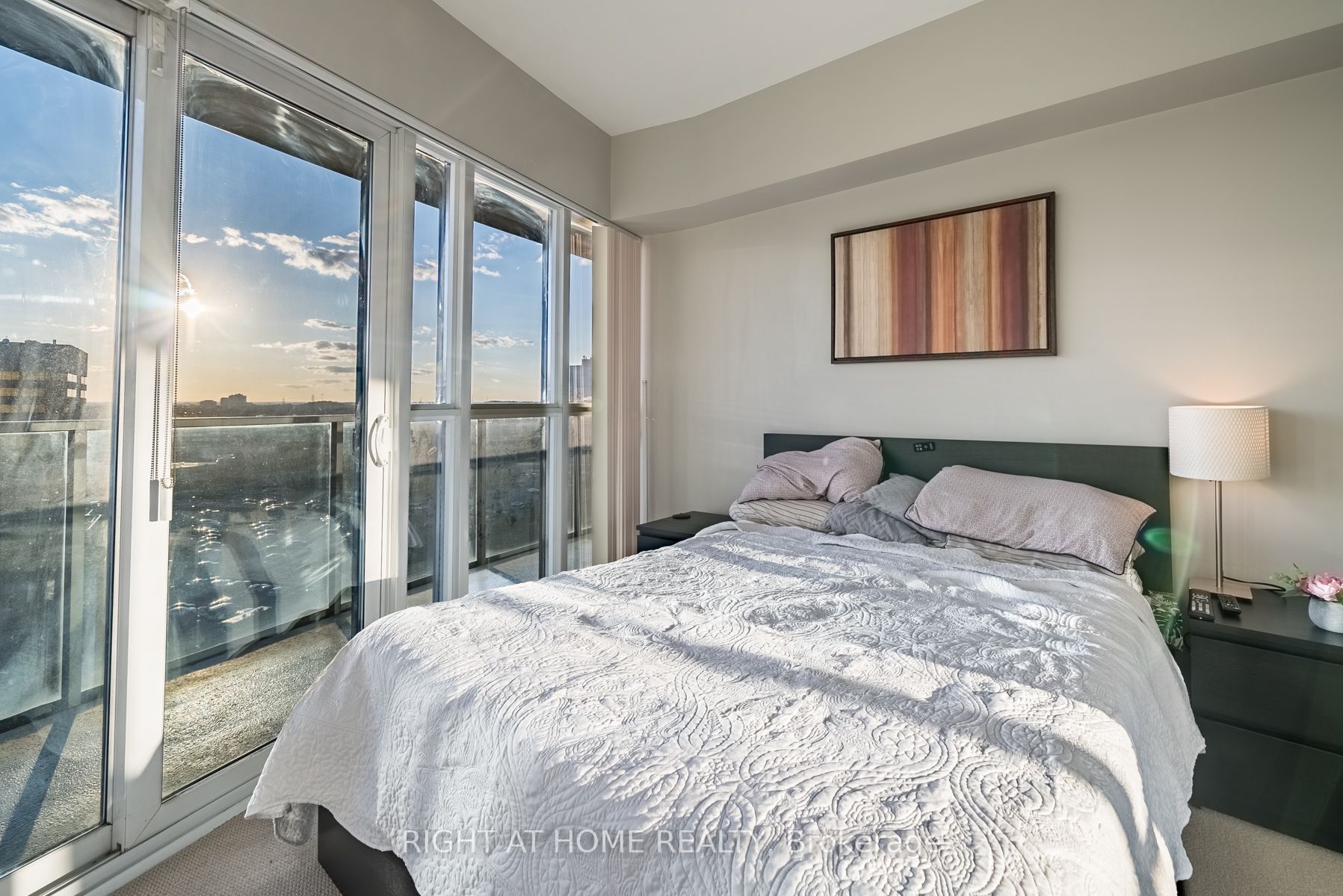 60 Absolute Ave 4 Property Photo 17