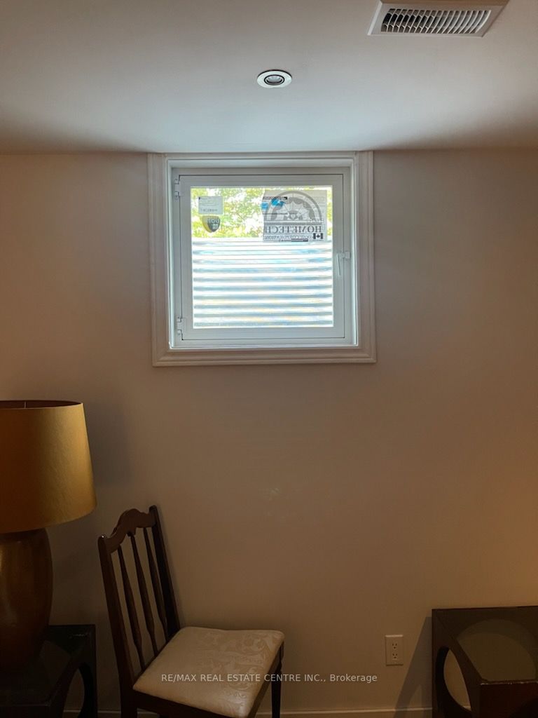 74 Ashford Crt Property Photo 29