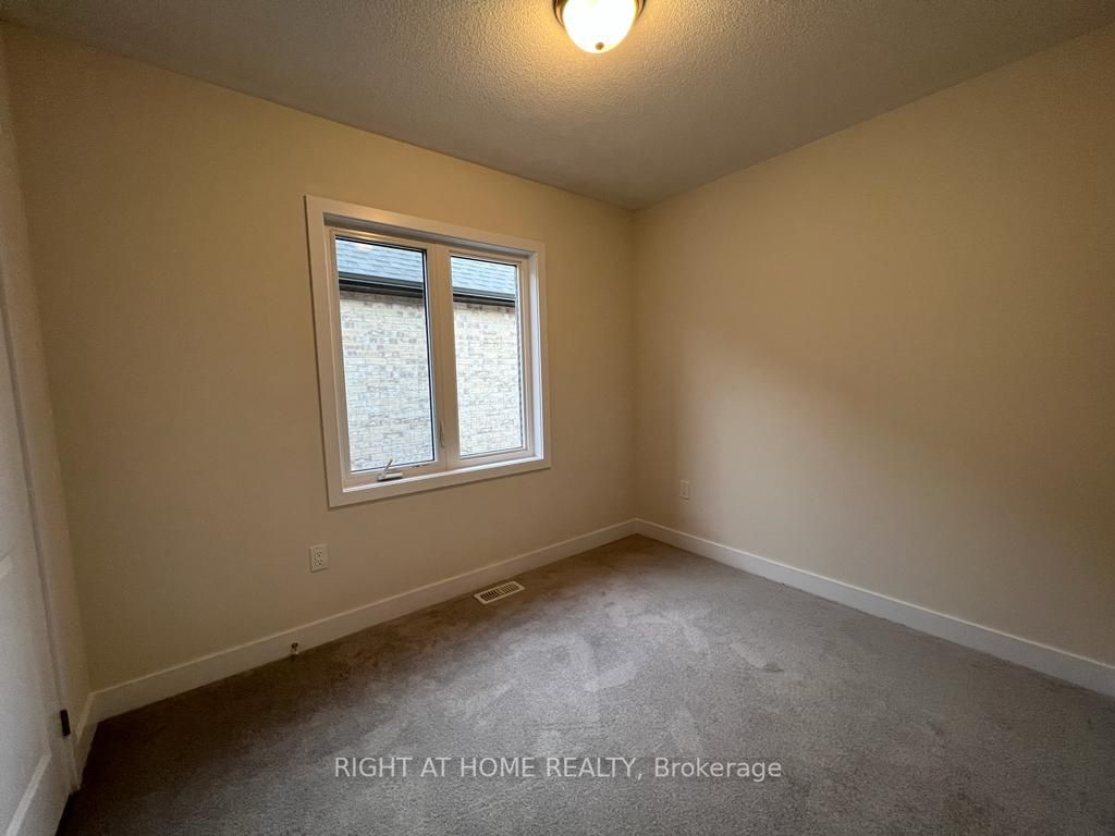 608 Bearberry Pl Property Photo 24