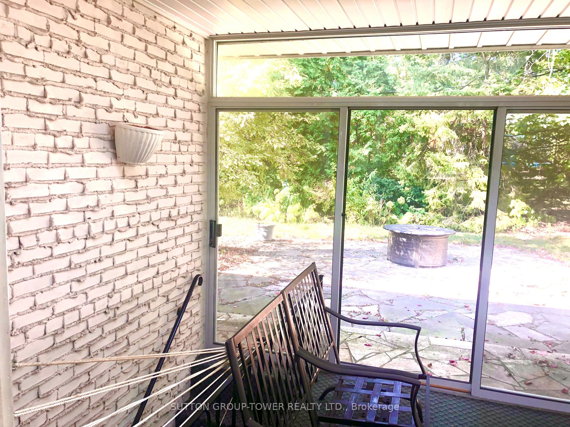 8 Farningham Cres Property Photo 6