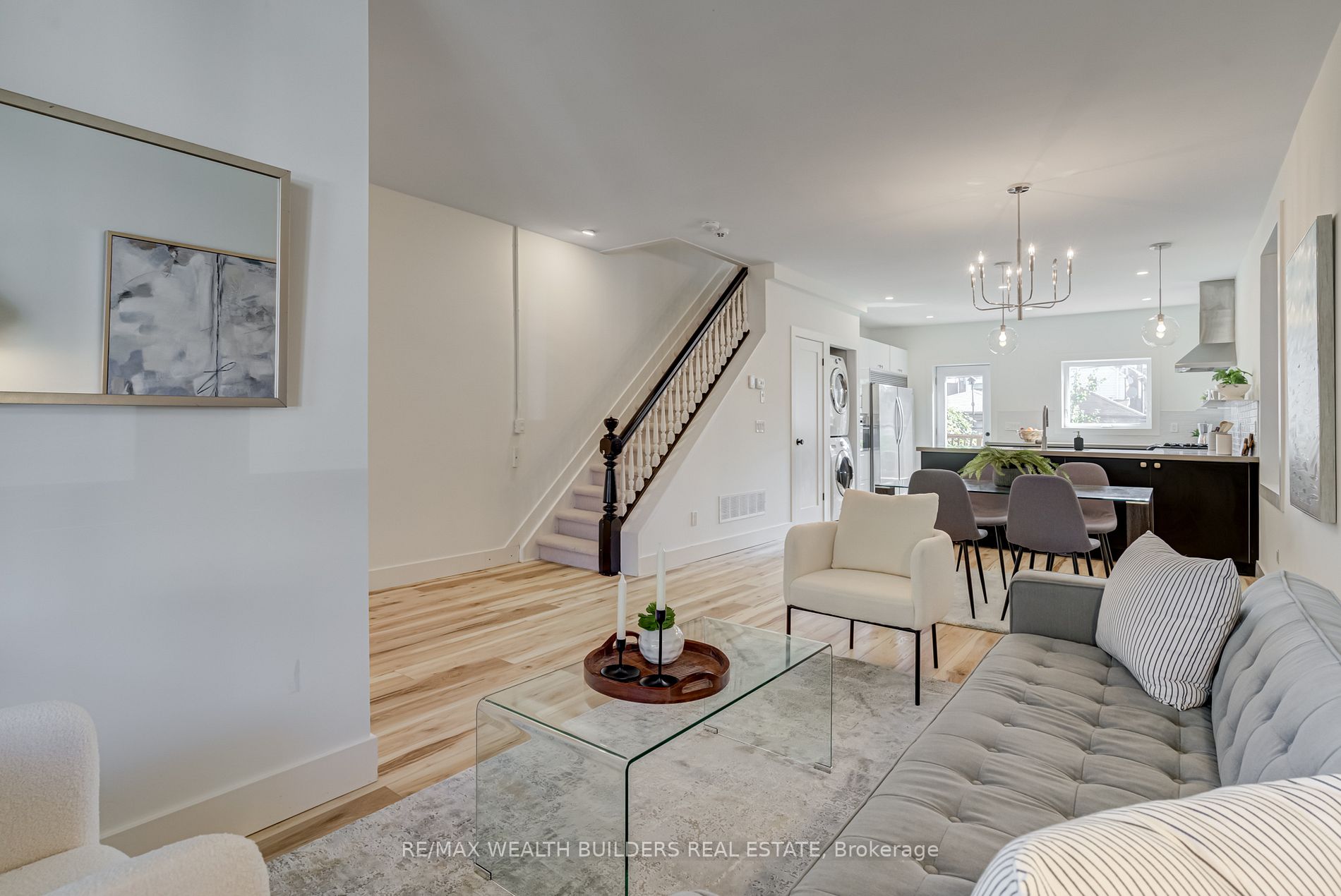 61 Laughton Ave Property Photo 6