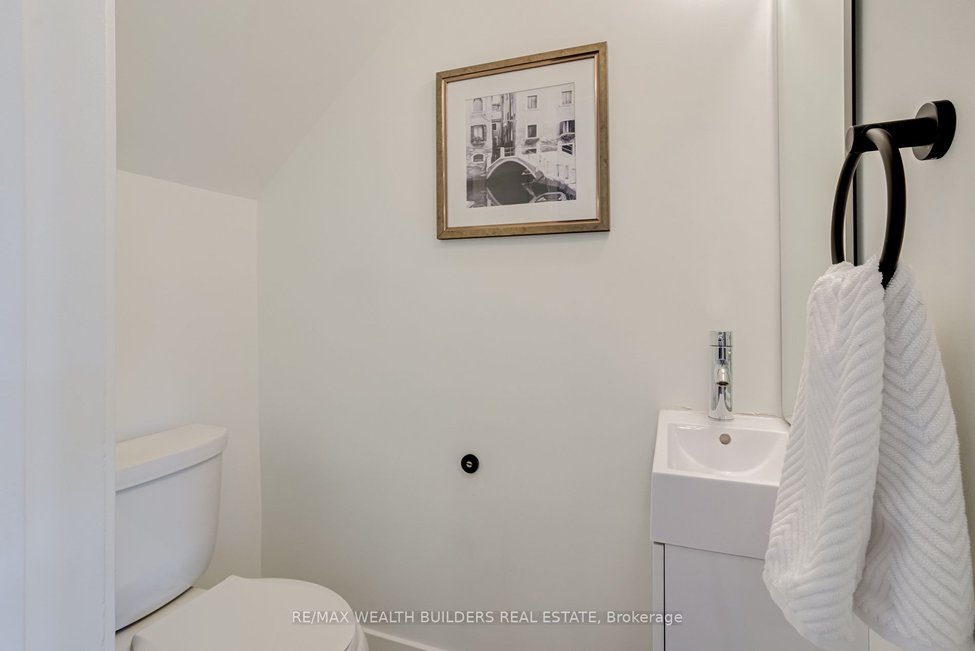 61 Laughton Ave Property Photo 15