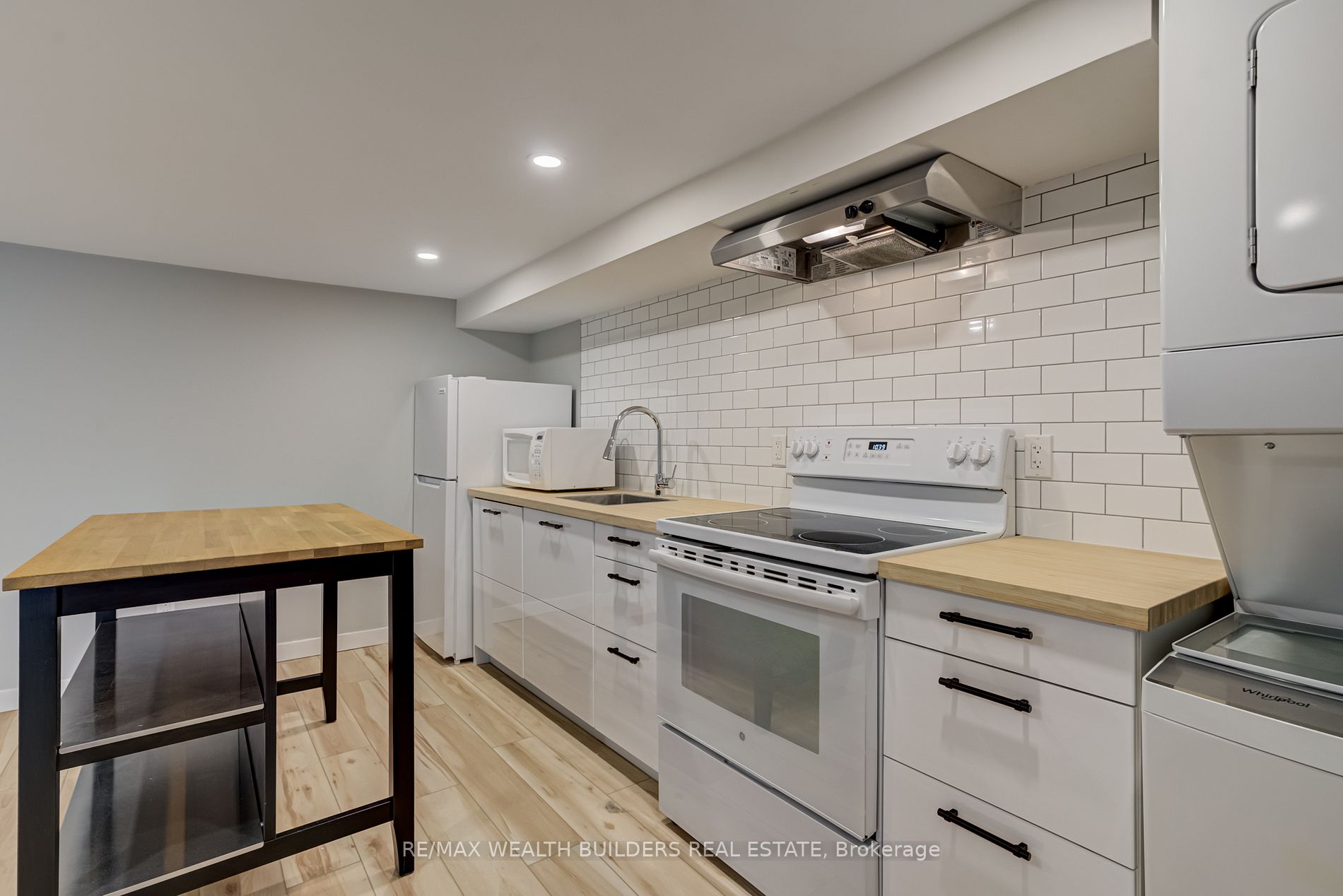 61 Laughton Ave Property Photo 29