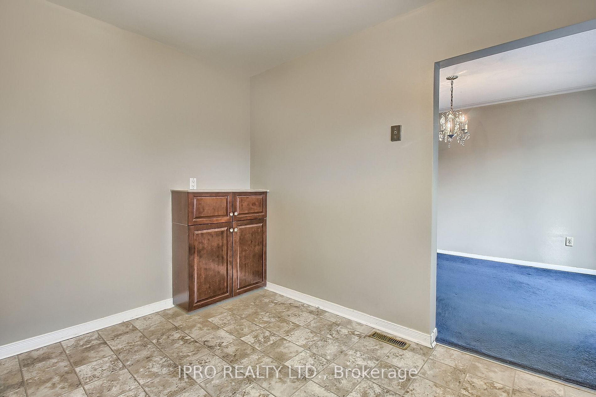 39 Caldwell Cres Property Photo 15