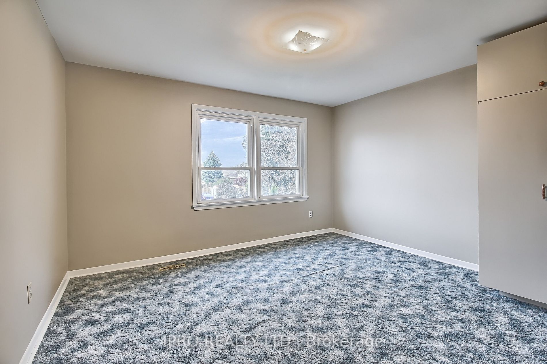 39 Caldwell Cres Property Photo 20
