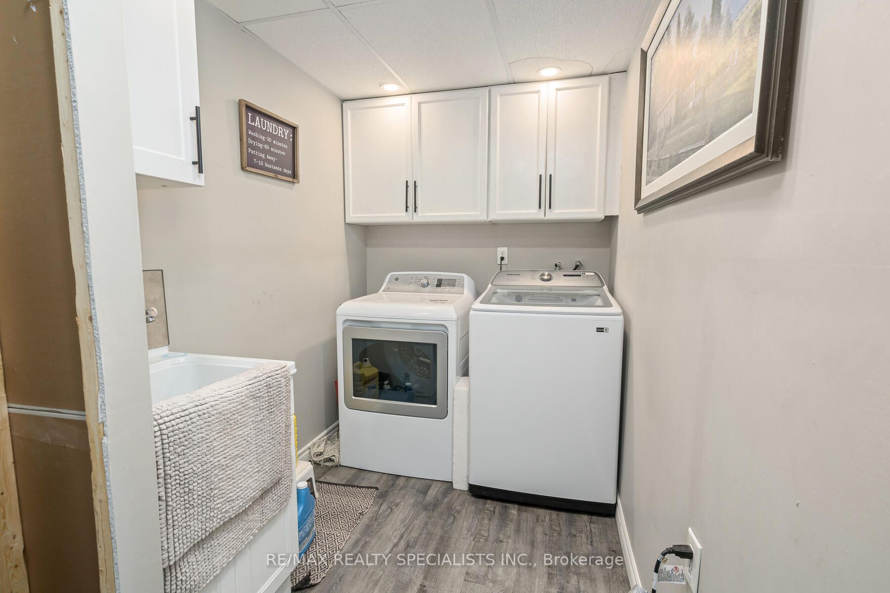 9 Amy Ave Property Photo 35