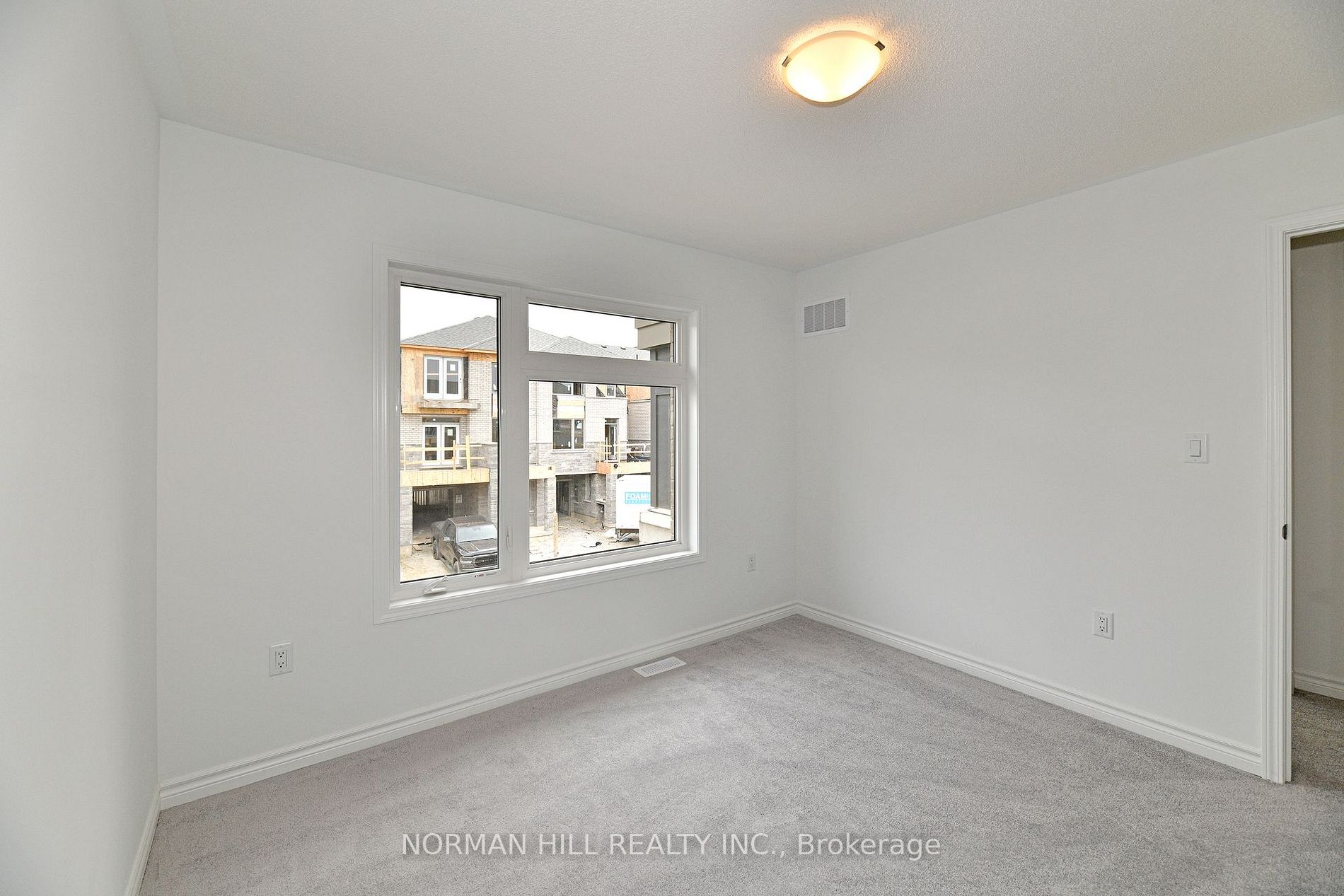 62 Keppel Cir Property Photo 6