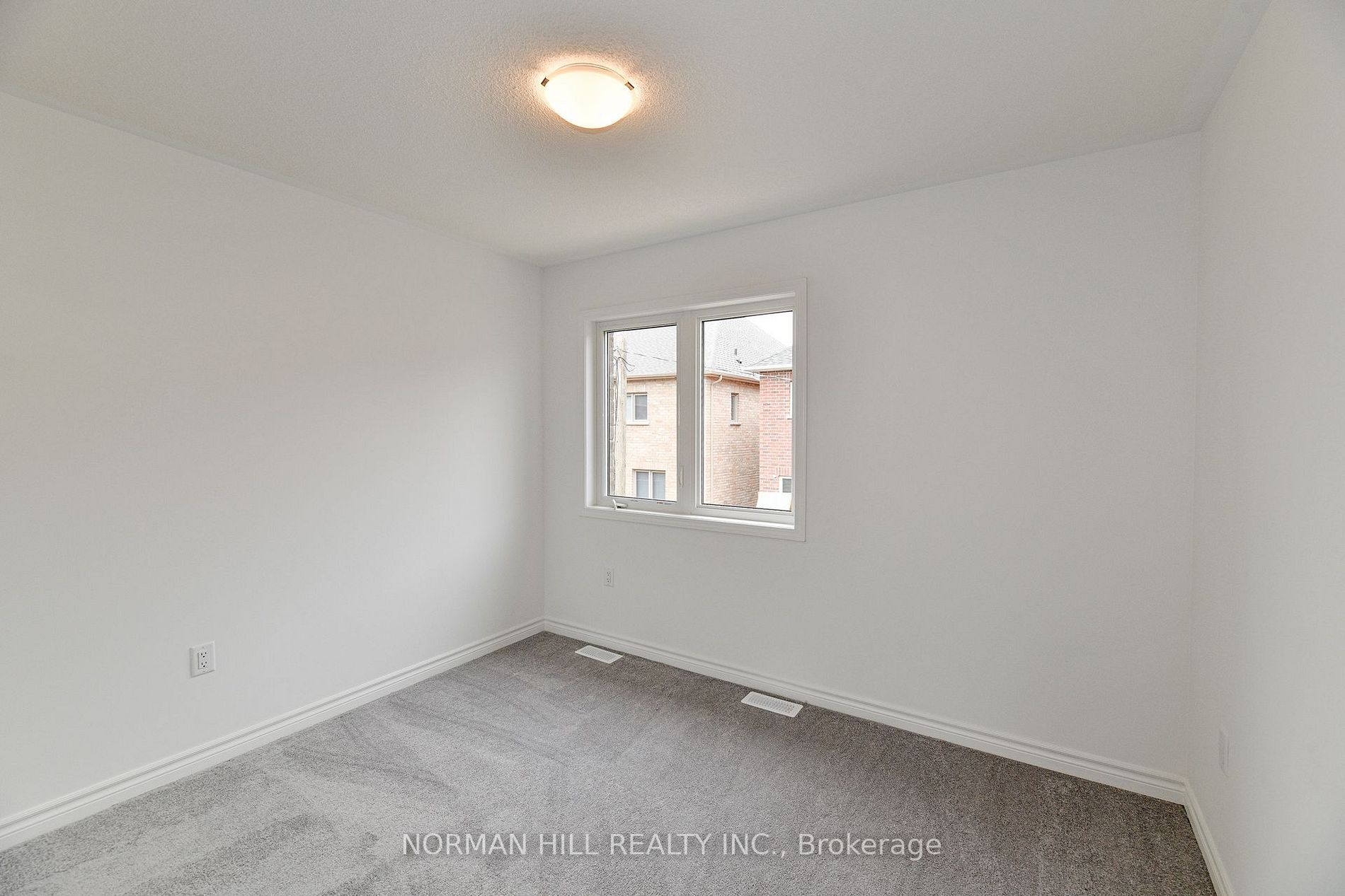 62 Keppel Cir Property Photo 8