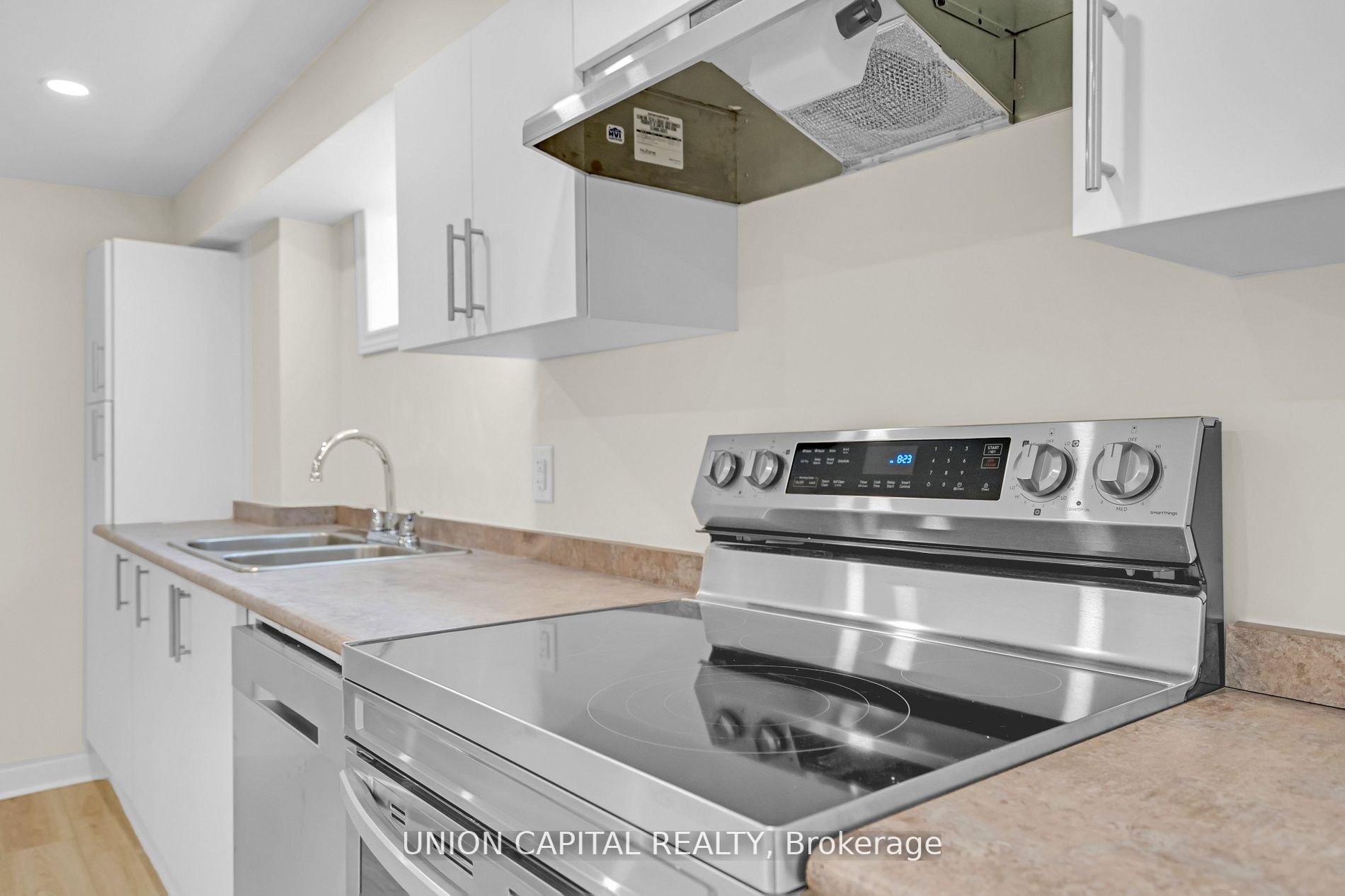 66 Ridge Point Cres Property Photo 11