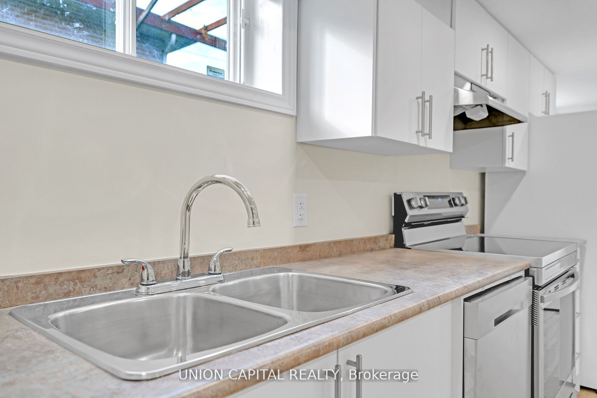 66 Ridge Point Cres Property Photo 12