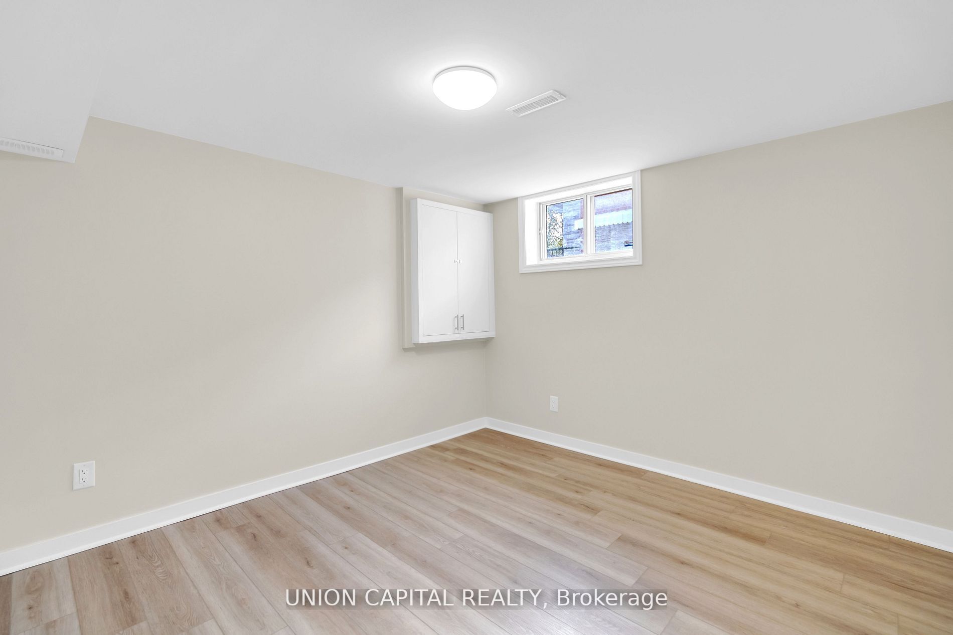 66 Ridge Point Cres Property Photo 21