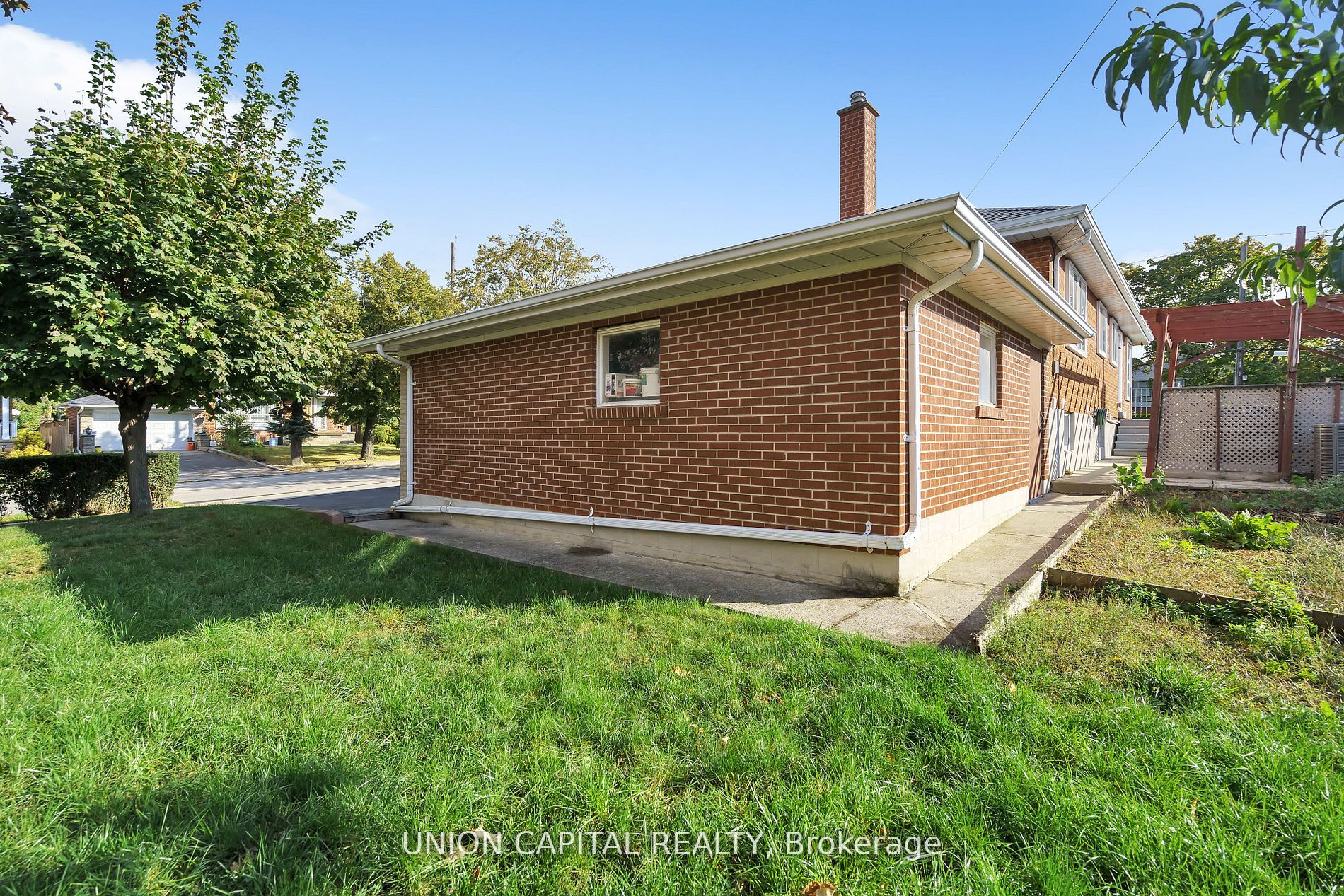 66 Ridge Point Cres Property Photo 27