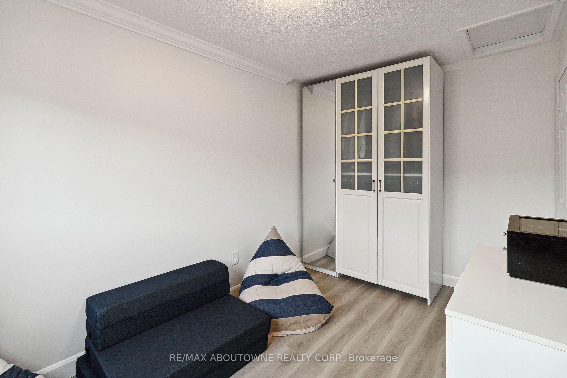 113 Glenashton Dr Property Photo 26
