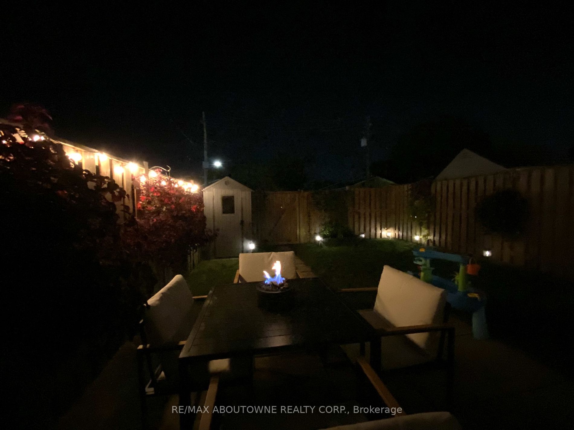 2027 Bluefields Dr Property Photo 34