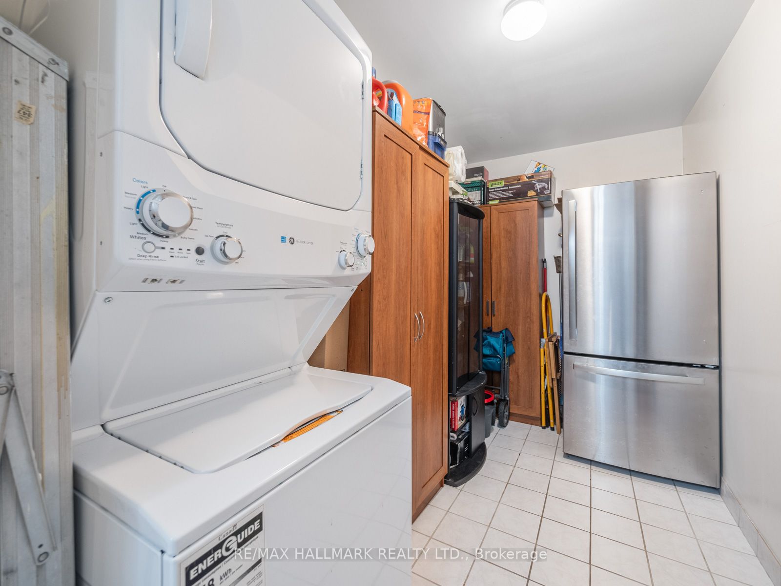 5229 Dundas St W Property Photo 36