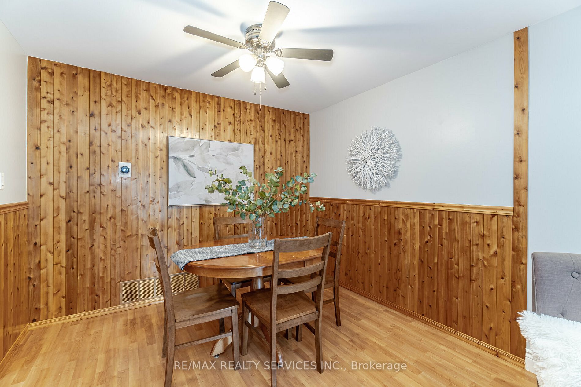 54 Carter Dr Property Photo 13