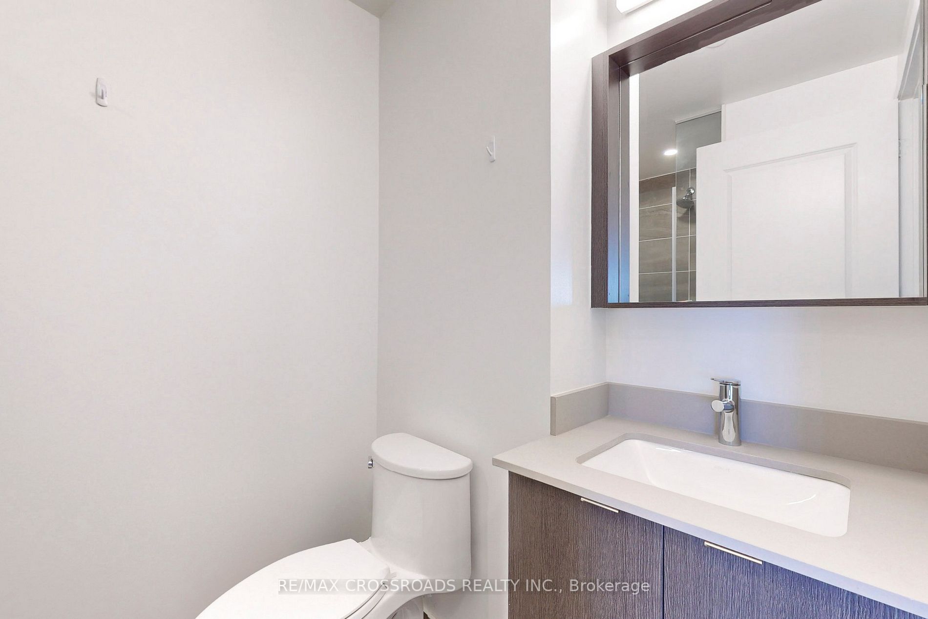 4675 Metcalfe Ave Property Photo 18