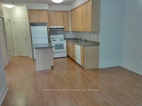 3888 Duke Of York Blvd Property Photo 6