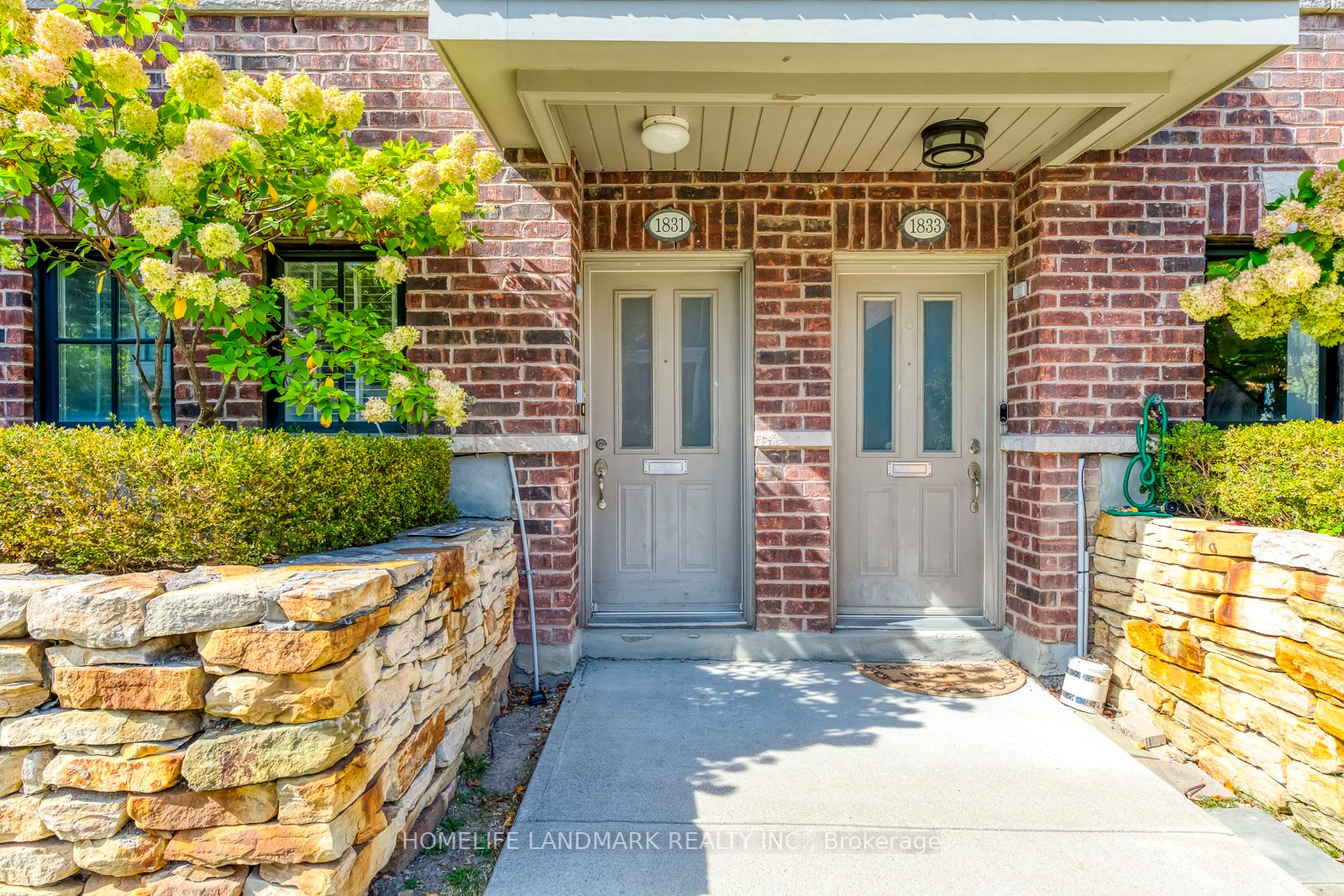 1831 Pagehurst Ave Property Photo 2