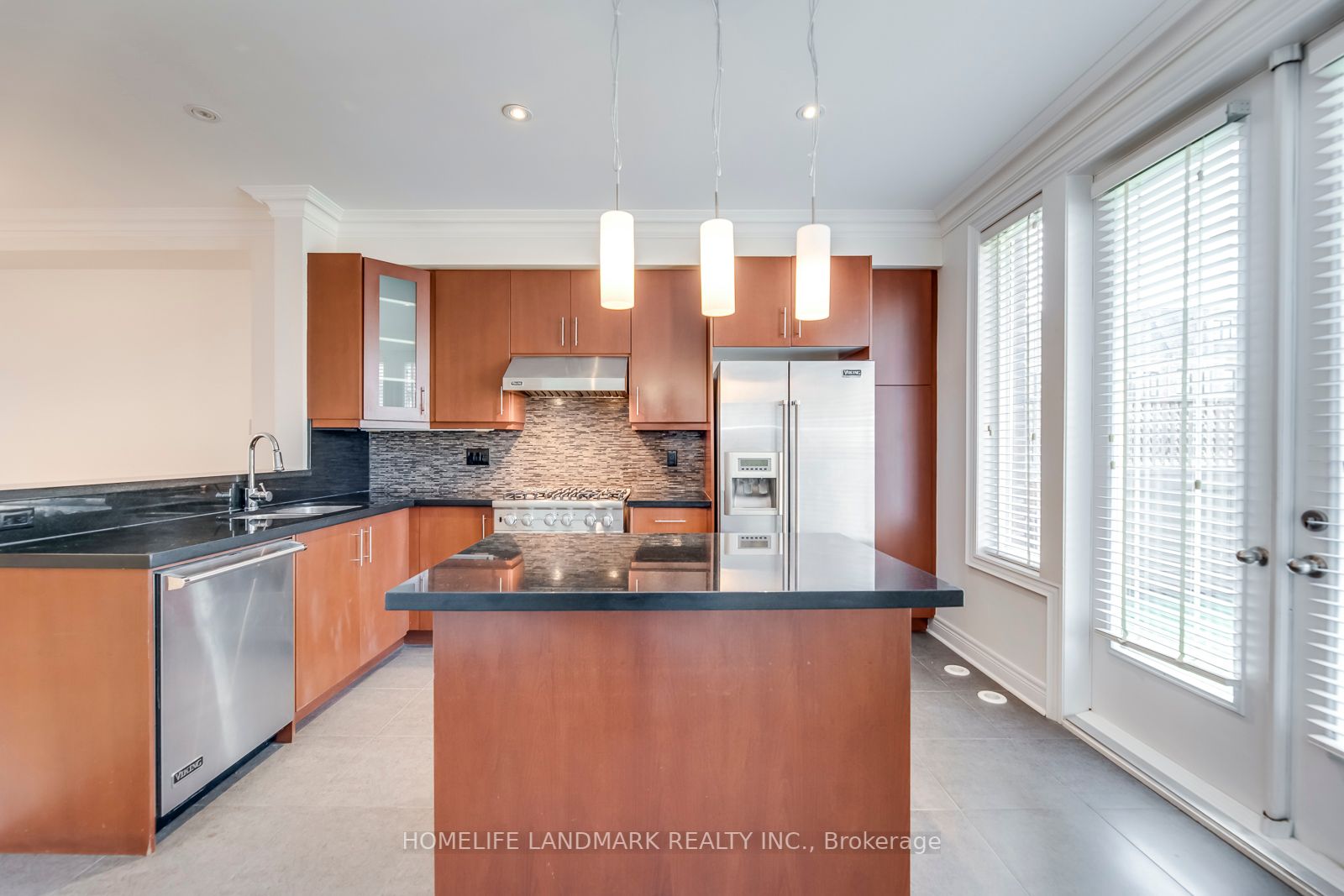 1831 Pagehurst Ave Property Photo 15