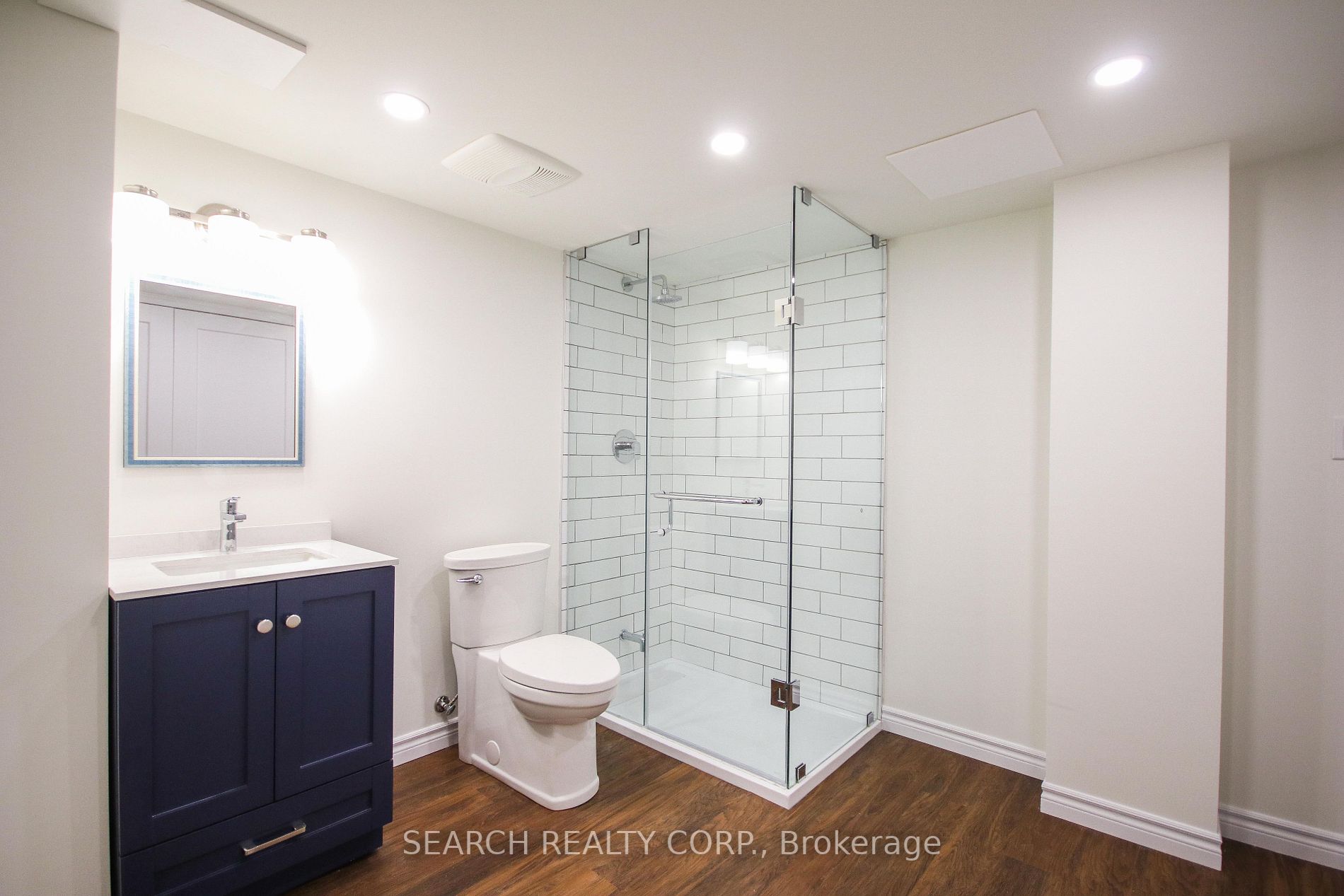 40 Lawlor Ct Property Photo 12