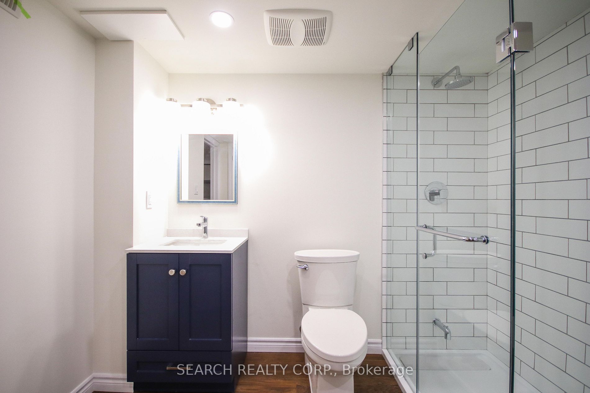 40 Lawlor Ct Property Photo 13