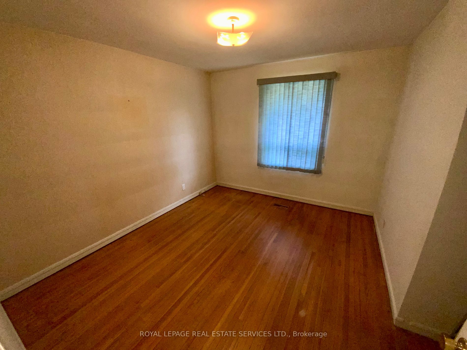 867 Whitney Dr Property Photo 15