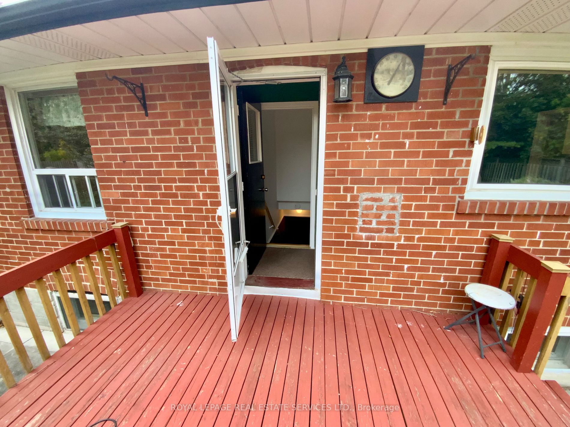 867 Whitney Dr Property Photo 18