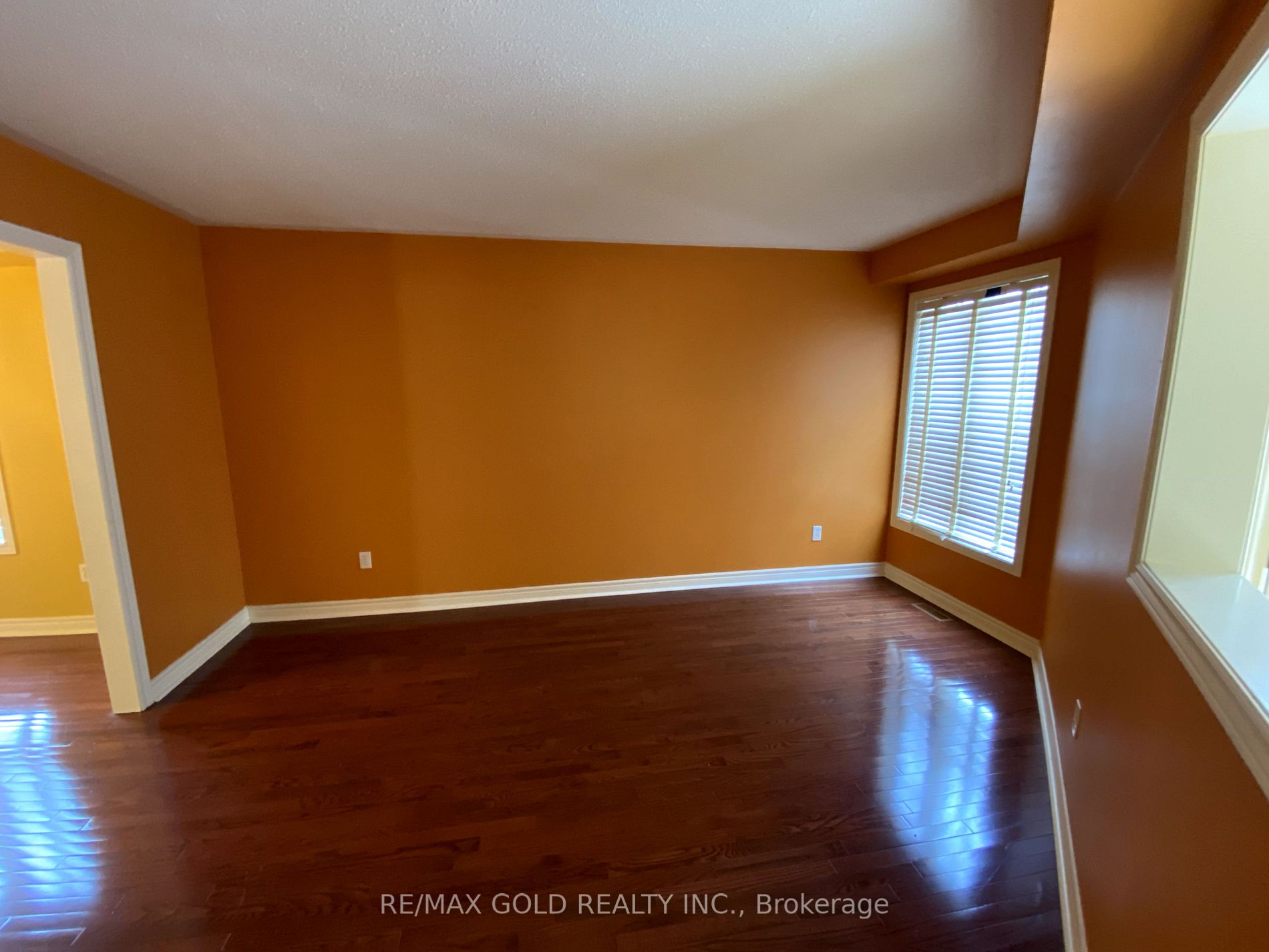 16 Moss Creek Ct Property Photo 7