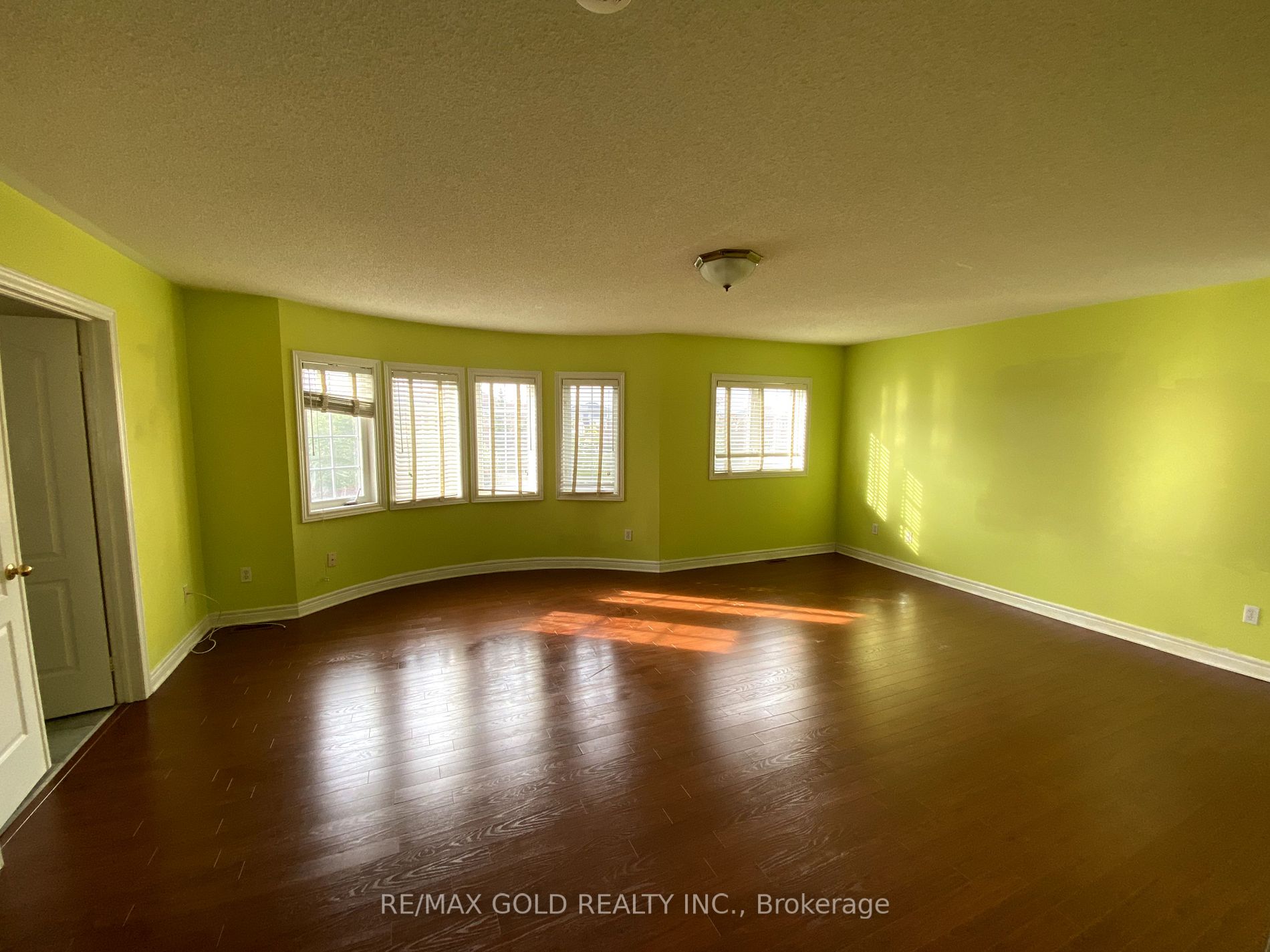 16 Moss Creek Ct Property Photo 17