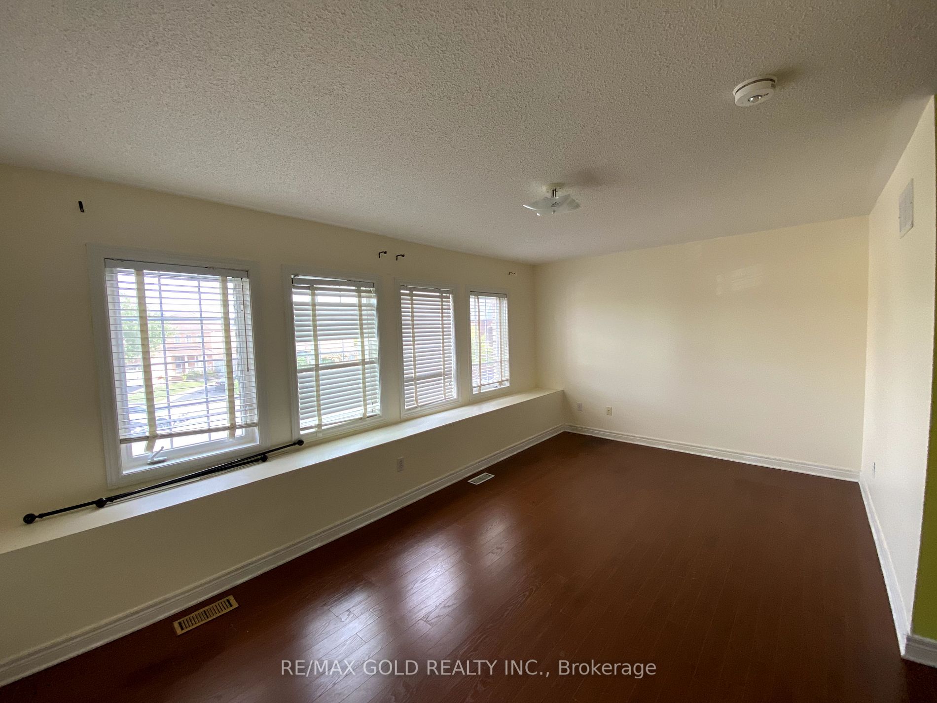 16 Moss Creek Ct Property Photo 22